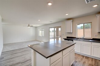 Building Photo - 1705 Cowboy Path Ave