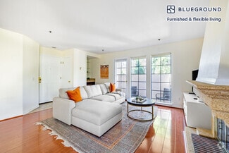 Building Photo - 10161 Danube Dr