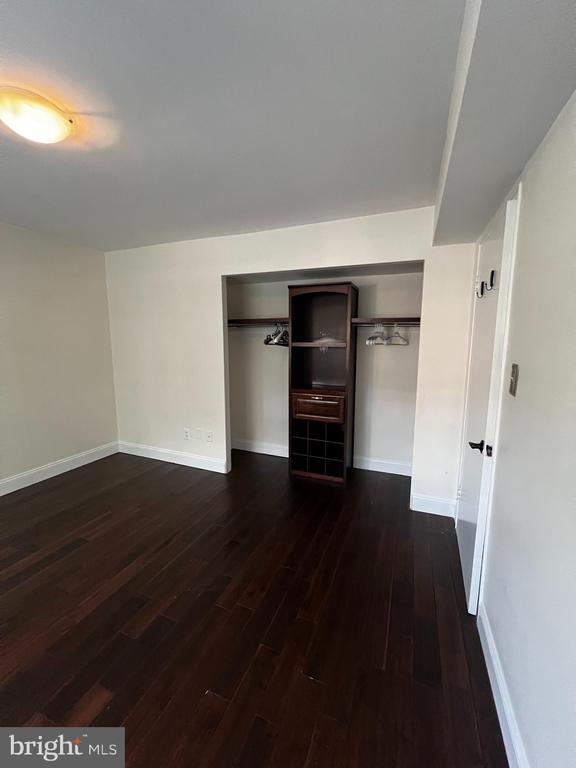 Foto del edificio - 2103 N Scott St
