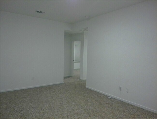 Foto del edificio - 510 Belle Spgs Ln