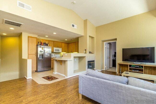 Building Photo - 1214 Gonzales Way