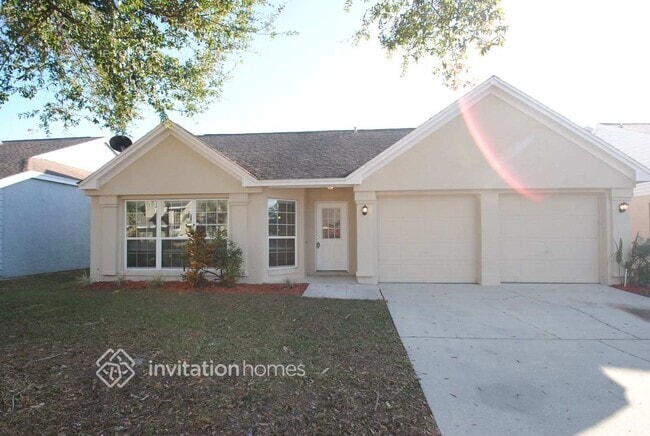 Building Photo - 829 W Charing Cross Cir
