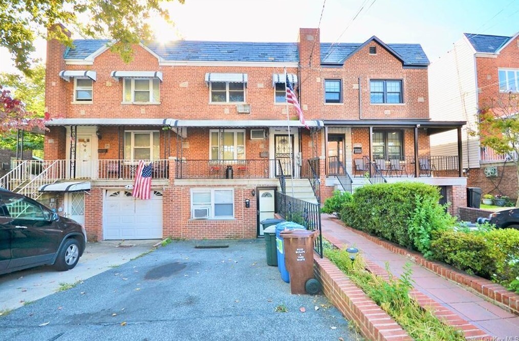 1190 Neill Ave, Bronx, NY 10461 Townhome Rentals in Bronx NY