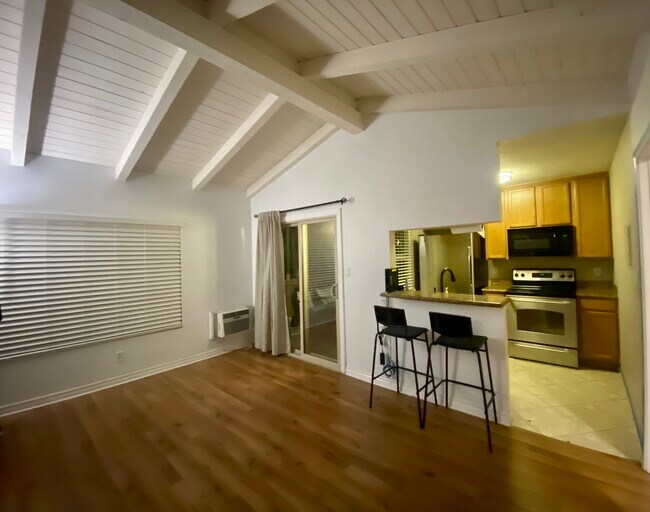1345 Cabrillo Park Dr Unit G2, Santa Ana, CA 92701 Condo for Rent in