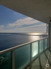 Building Photo - 2101 Brickell Ave
