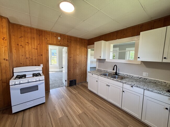 Foto del edificio - 351 1st St SE
