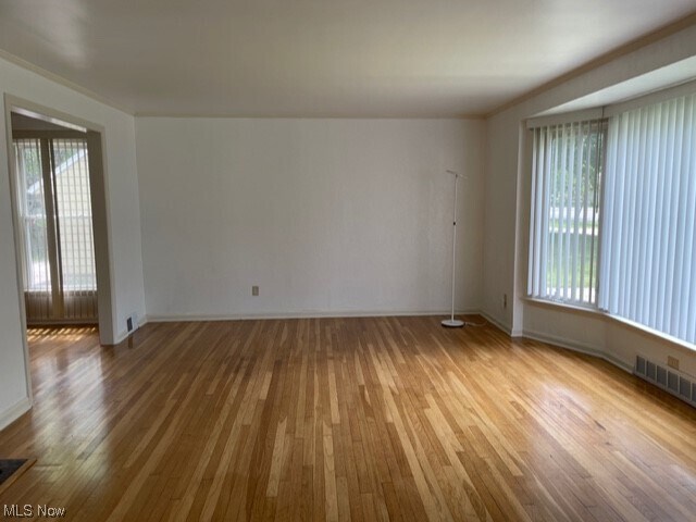 Building Photo - 23509 Beachwood Blvd