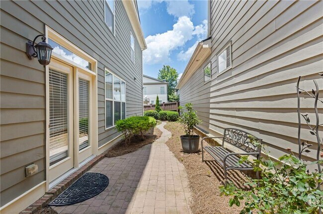 Foto del edificio - 319 Barbados Ln