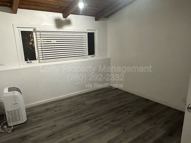 Foto del edificio - 355 Broadway