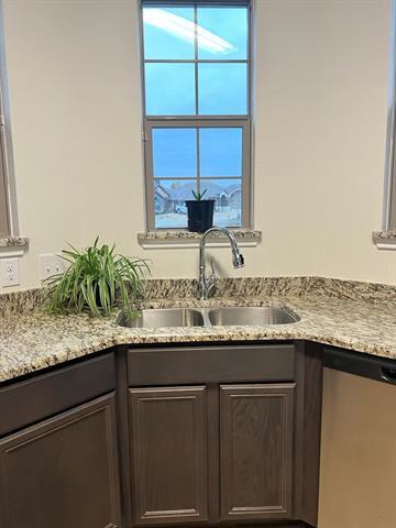 Foto del edificio - 536 Sydney St