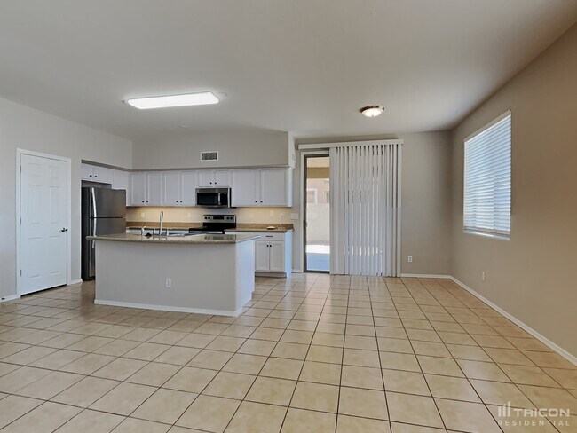 Building Photo - 44091 W Palo Teca Rd