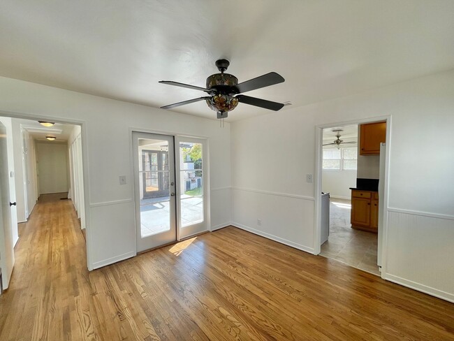 Foto del edificio - Charming West LA Home!