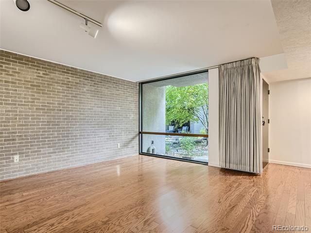 Building Photo - 1070 Race St