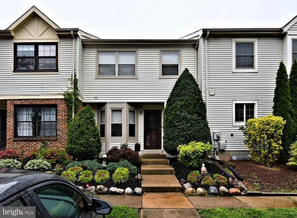 Foto principal - 305 Ward Ct