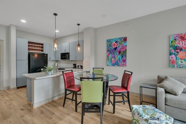 Foto del edificio - 1901 Post Oak Blvd