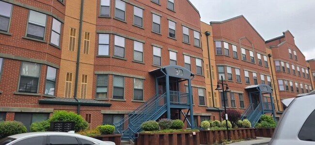 Foto del edificio - 160 Lafayette St