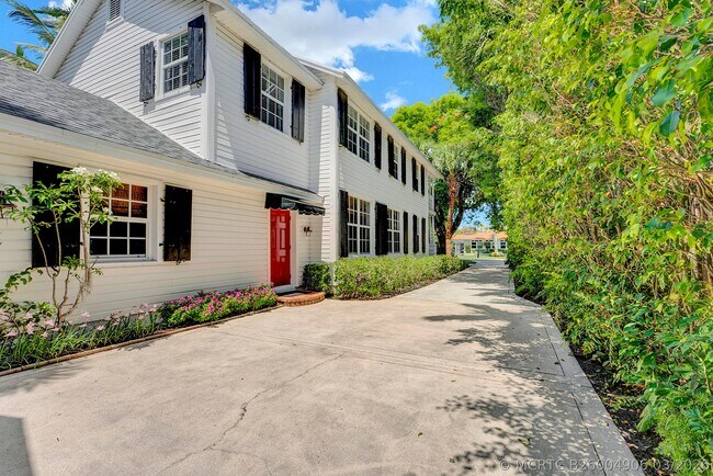 Foto del edificio - 306 N Swinton Ave