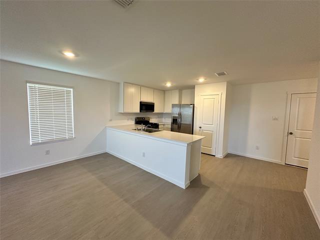 Foto del edificio - 3703 Longleaf Dr