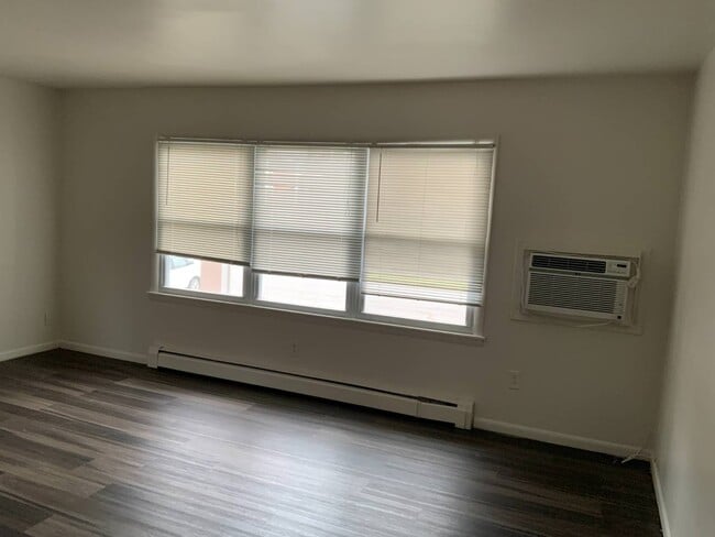 Foto del edificio - 11-21-21 Ashdown Rd