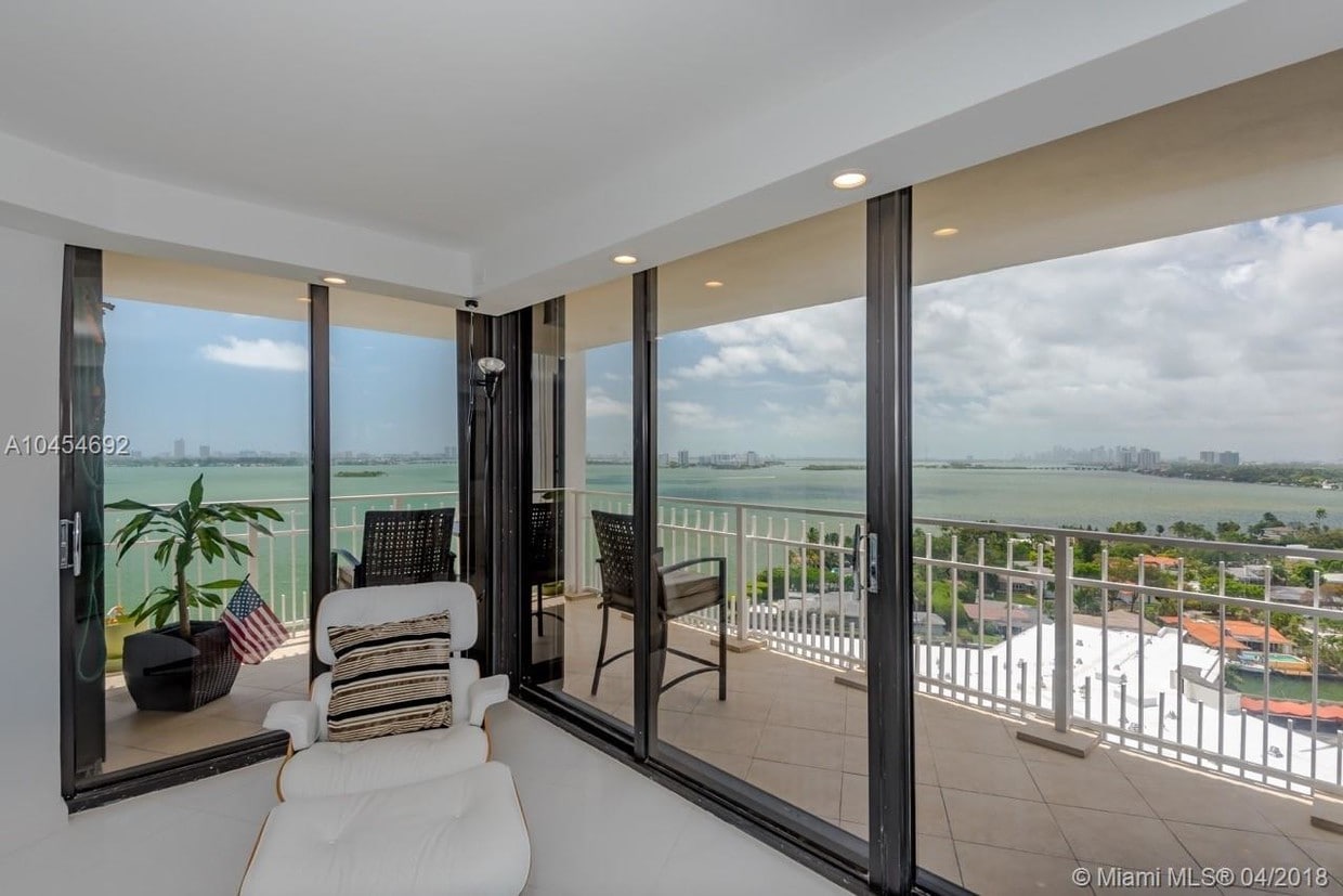 Foto principal - 4000 Towerside Terrace