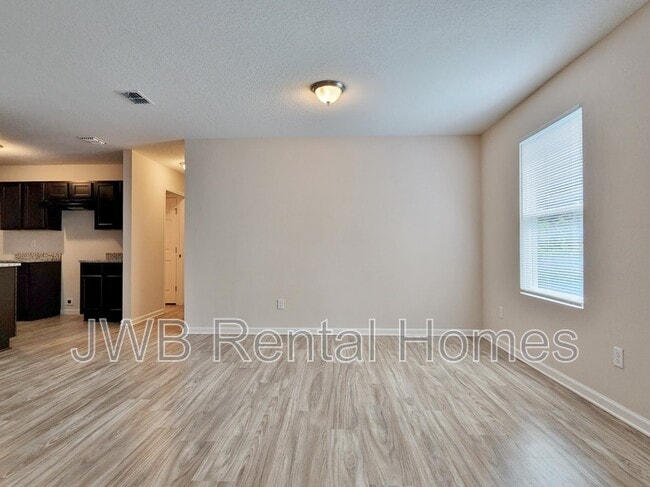 Building Photo - 7617 Eaton Ave
