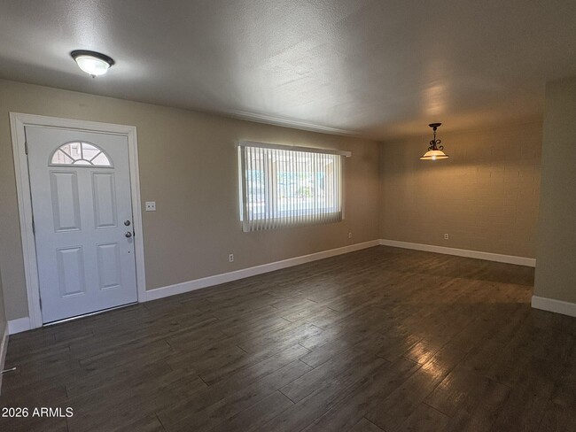 Foto del edificio - 11418 N 109th Ave