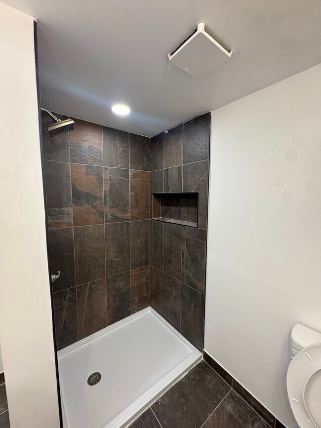 Foto del edificio - 839 S Jackson St