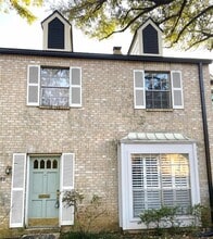 Building Photo - 6473 Hart Ln
