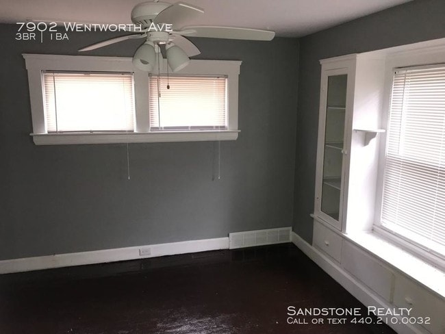 Building Photo - 3 bedroom in Cleveland OH 44102
