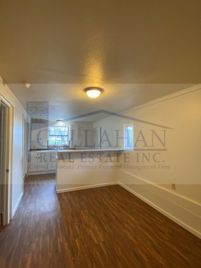 Foto del edificio - 700 W 33rd St