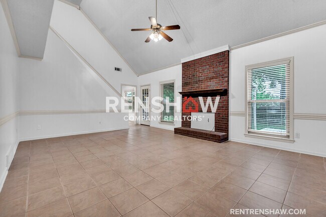 Building Photo - 2957 Valley Lake Dr