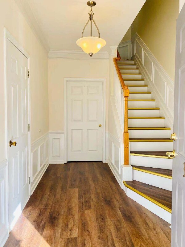 Foto del edificio - 3951 Howell Park Rd