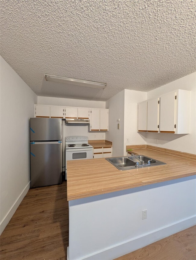 Building Photo - 18324 NW 68th Ave