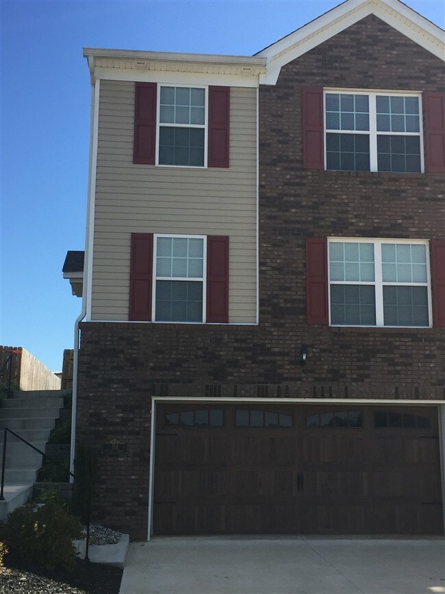 Foto del edificio - 156 Vineland Pkwy Dr