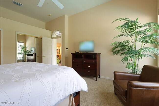 Foto del edificio - 5815 Persimmon Way