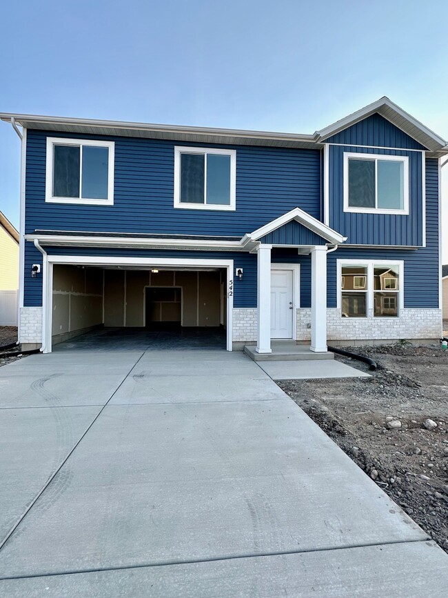 Building Photo - 542 W 1150 N