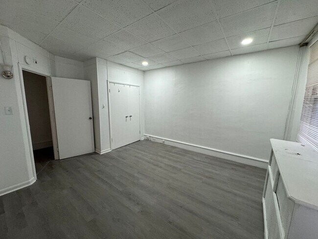 Foto del edificio - 623 N 64th St