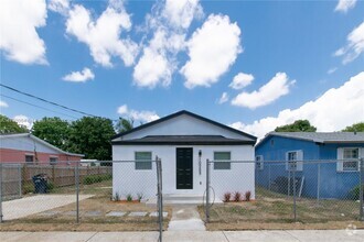 Building Photo - 10265 SW 173rd Terrace