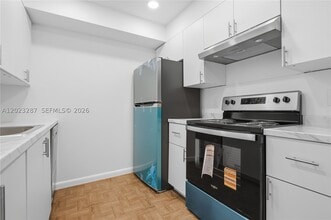 Building Photo - 301 SW 135th Ave