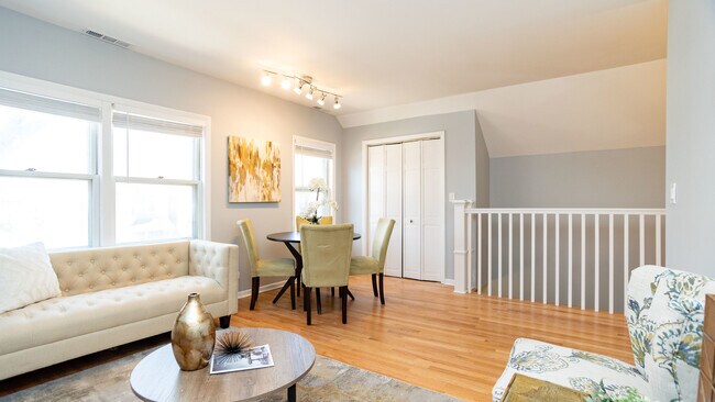 Foto del edificio - 3729 N Clifton Ave