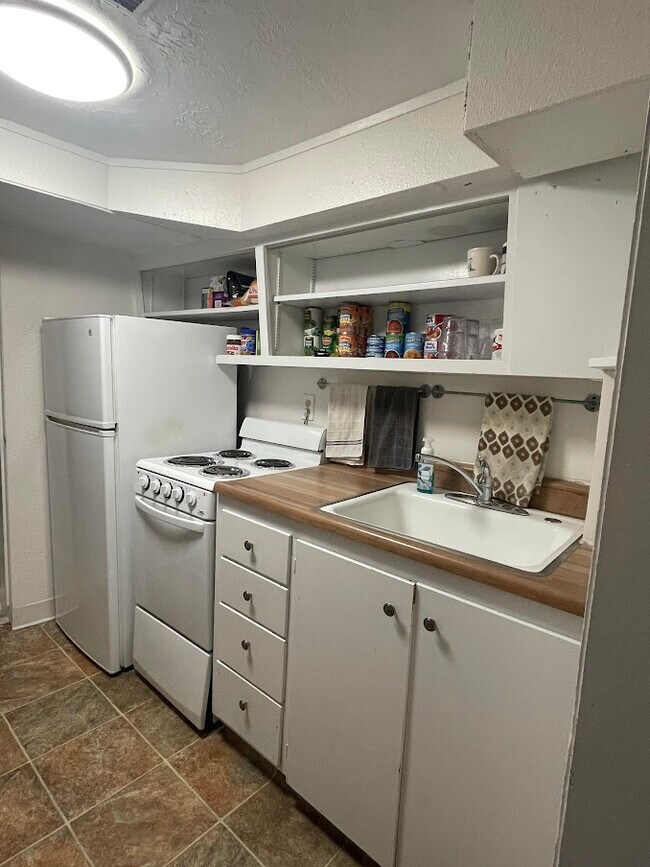 Foto del edificio - 265 N 400 E