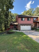 Building Photo - 2595 Tree House Dr