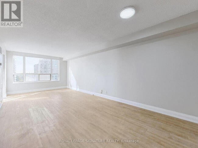 Building Photo - 100-1100 Upper Madison Ave