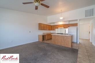 Building Photo - 435 N Stone Mountain Dr