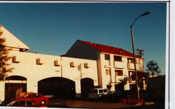 Building Photo - Alamitos Apartments
