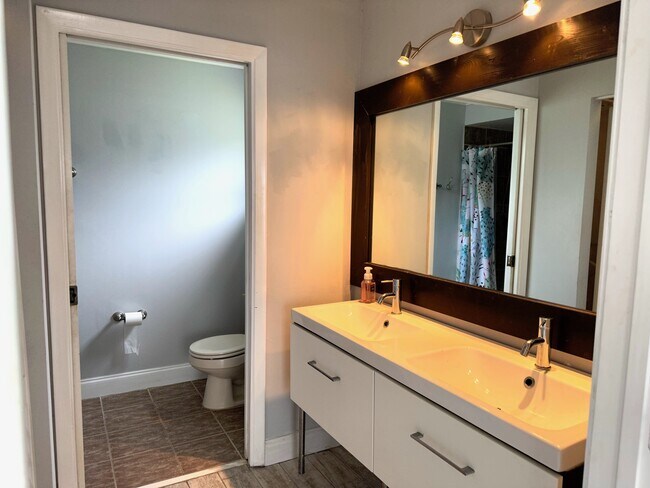 Foto del edificio - 8754 SW 215th Ter
