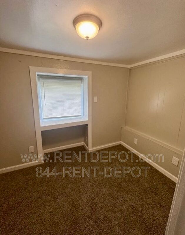 Foto del edificio - 1021 Vanderburgh Ave
