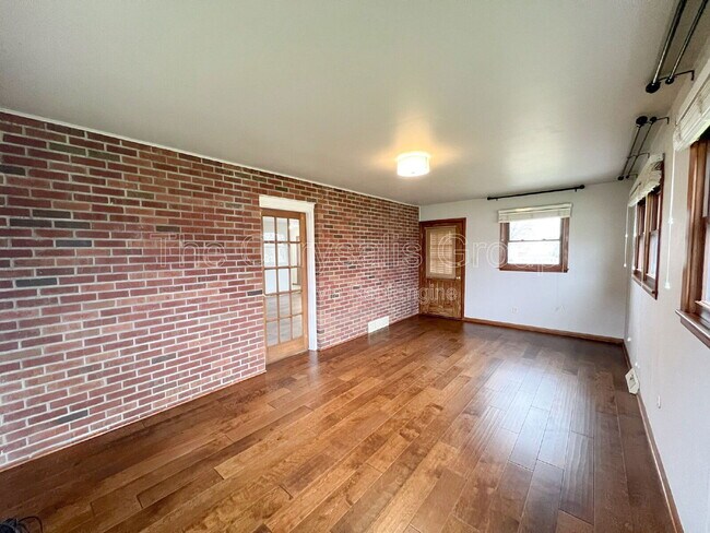 Foto del edificio - 623 Mason St