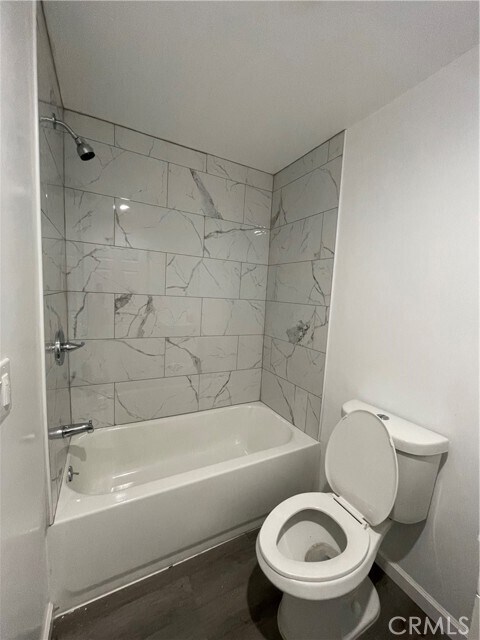 Building Photo - 45124 Redwood Ave