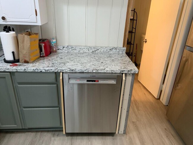 Lavavajillas Bosch - 81 Highland Ave